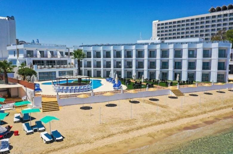 Mimoza Beachfront Hotel & Restaurant Famagouste Extérieur photo